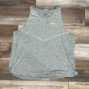 Nike men’s dri-fit gray tank, 2XL